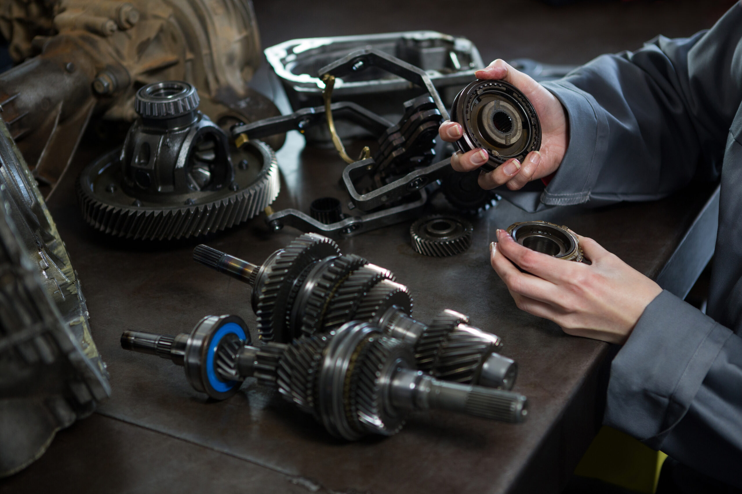 crankcase depression regulator